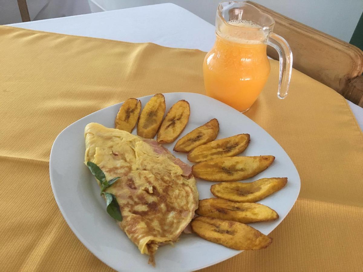 Jhor Bush 3* Pucallpa