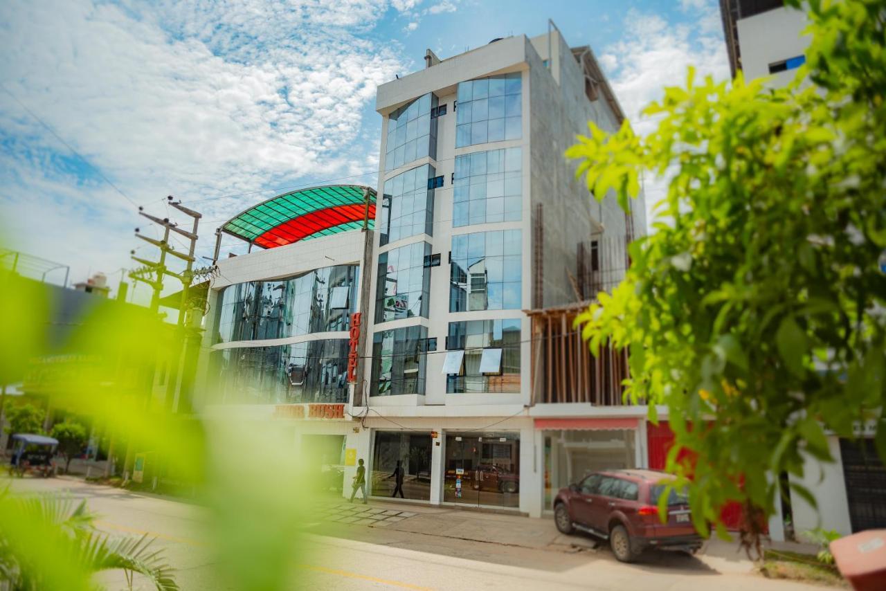 Jhor Bush Hotel